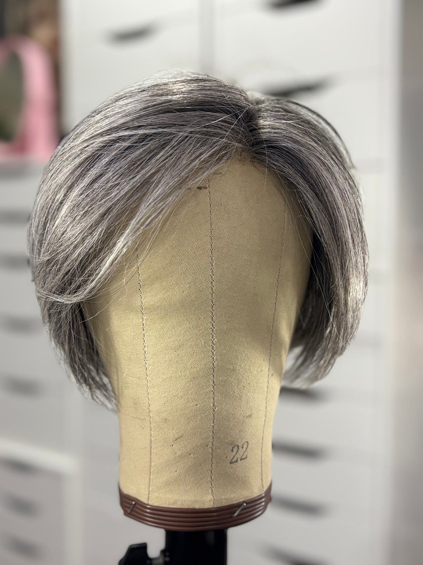 RACQUEL WELCH- GO TO STYLE