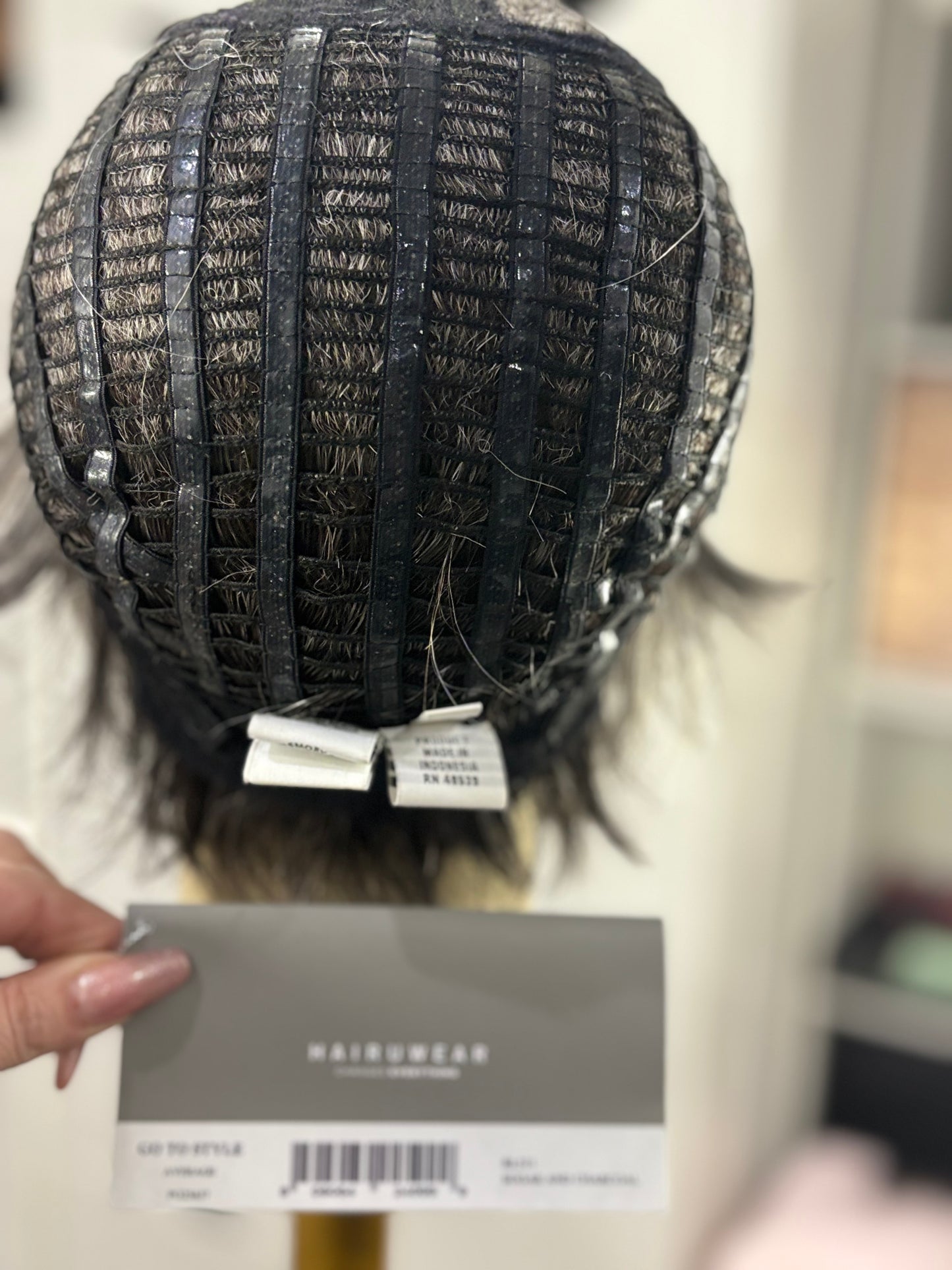 RACQUEL WELCH- GO TO STYLE